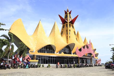 menara siger landmark  kilometer  lampung selatan