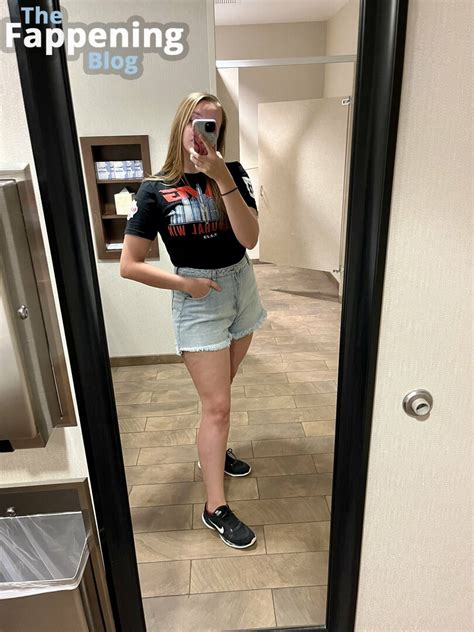 Alanis King Alanisnking Nude Leaks Photo 18 TheFappening