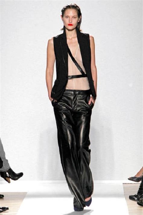 Leather Pants Making A Stylish Comeback