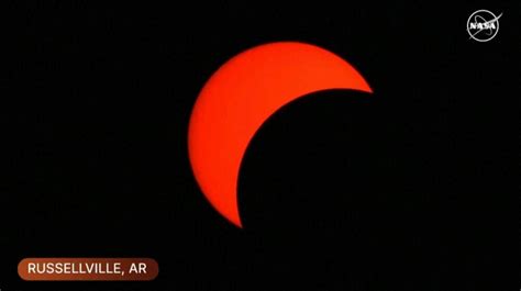 Eclipsa De Soare Din Aprilie Imagini Cu Fenomenul Astronomic Al