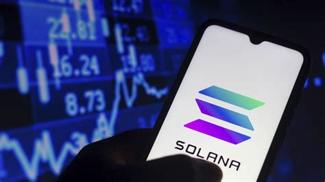 Solana Mobile Phone Saga Opens Access to the Public