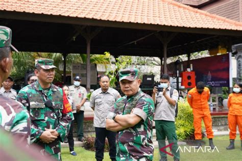 Dudung Dampingi Luhut Tinjau Program Ketahanan Pangan Di Sukabumi