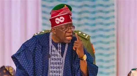 Waiwaye Fa Uwar Tinubu A Filin Taro Da Hana Hawan Sallah A Kano Bbc