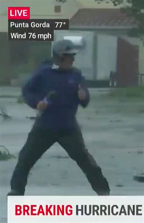 Hurricane Ian thunder scares Weather Channel reporter on TV - INBV News