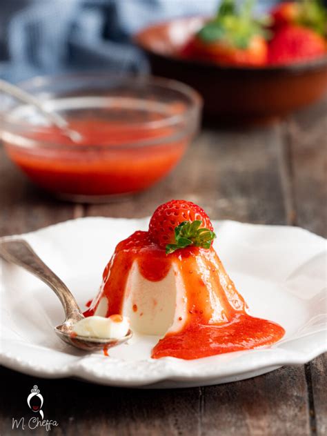 Panna Cotta Con Salsa Alle Fragole Ricetta Dessert Facile Fresco E