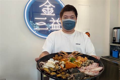 台南浮誇系美食名店「金三益」首度插旗台中一中商圈 上報 地方