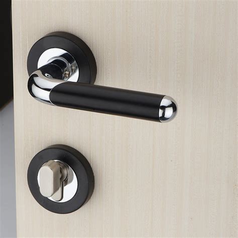 Modern-Design-Lever-Handle-Security-Door-Lock-Door-Handle-Keyed-Locks ...