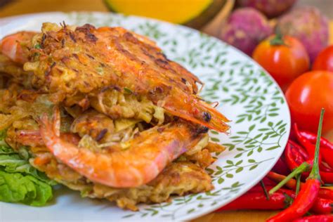 Okoy Recipe (Vegetable Fritter with Shrimp) - Pilipinas Recipes