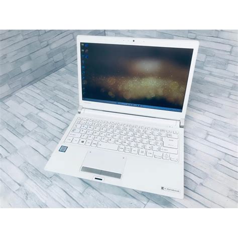 Windows11 東芝 Dynabook RX73 CWS Corei5 7200U ssd256GB メモリ8GB ブルーレイ