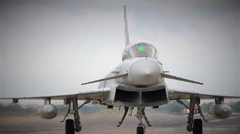 Eurofighter Typhoon Hot Refuel Landing Take Off Runway25 BAE