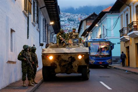 Ecuador Noboa Anuncia Nuevas Medidas Para Contener La Violencia Tras