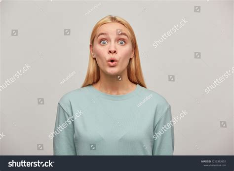 2 Open Eyes Infront Camera Images Stock Photos 3d Objects And Vectors