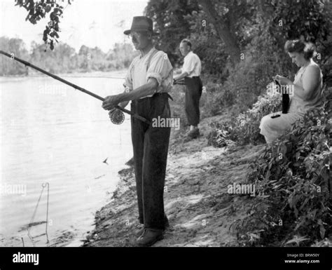 1930s Fishermen Hi Res Stock Photography And Images Alamy