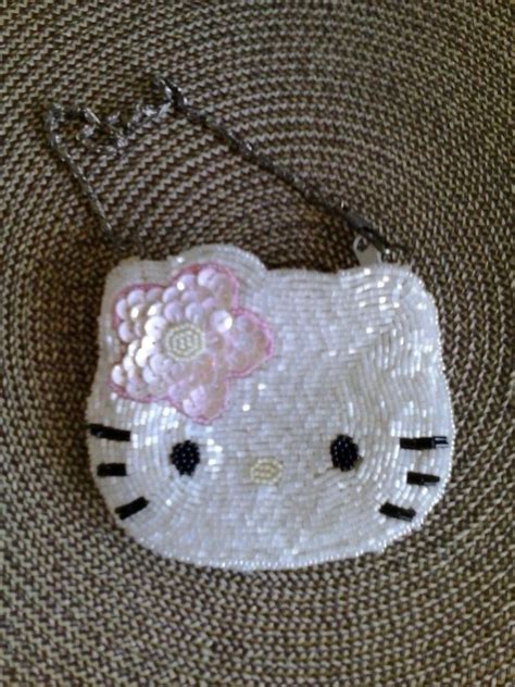 Hello Kitty Micro Beaded Coin Purse Beaded Purses Hello Kitty Beaded