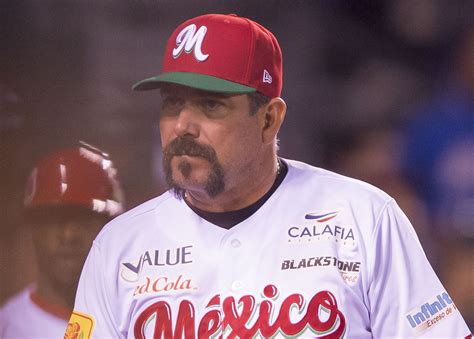 Benjamín Gil es cesado de los Tomateros de Culiacán tras hacer historia