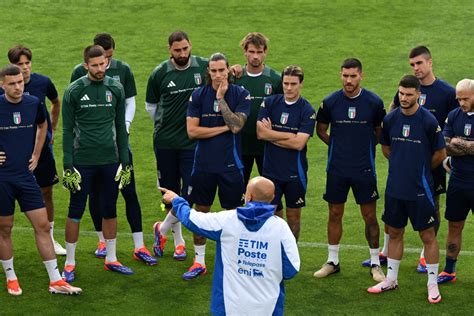 Spalletti Le Football En Italie Change Pour L Euro Le Jeu Est