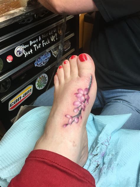 Tatoo Covering Scar On Foot Tattoos To Cover Scars Scars Tattoo