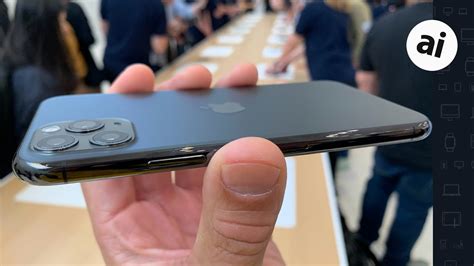 Iphone 11 Pro And Iphone 11 Pro Max Hands On First Look Youtube