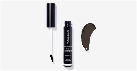 How To Apply Eye Makeup Primers Match Skin Tone