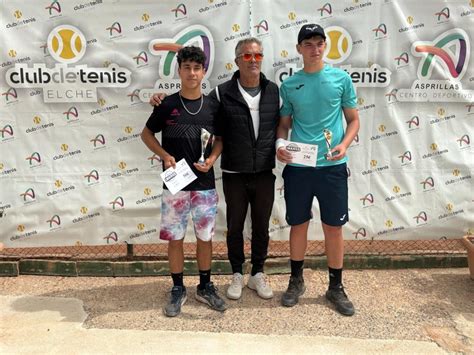 El villanovense Diego Vilches se proclama campeón en la categoría