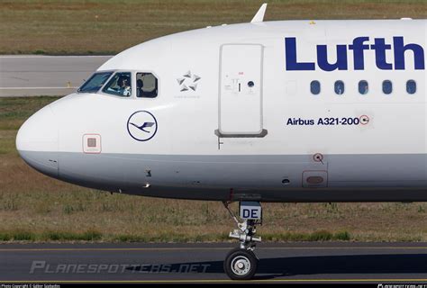 D AIDE Lufthansa Airbus A321 231 Photo by Gábor Szabados ID 957176