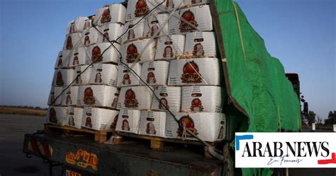 Des Camions Daide Entrent Dans Gaza Depuis Legypte Via Le Passage Israélien De Kerem Shalom