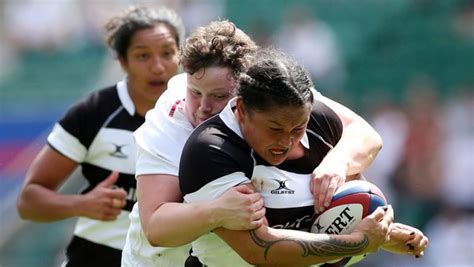 England women's players to receive 'enhanced' three-year contracts ...