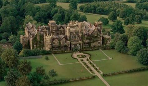 New X Men Apocalypse Video Takes A Lush Tour Through The X Mansion