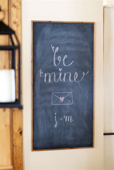 15 Romantic Chalkboard Ideas For Valentine S Day Homemydesign