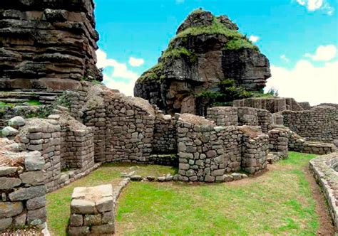 Monta A De Colores Peru Tour Dia Machupicchu Peru Travel