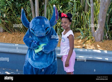 Stitch lilo lilo stitch stitch -Fotos und -Bildmaterial in hoher ...