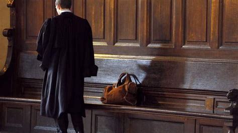 Affaire Bettencourt Douze Avocats Saisissent Le Parquet De Bordeaux