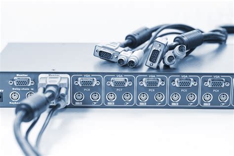 KVM Switch Nedir? Nerelerde Kullanılır? - MSK GLOBAL Elektronik
