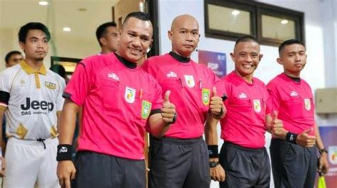 Mengejutkan Sosok Cahya Sugandi Wasit Kontroversi Persiraja Banda Aceh