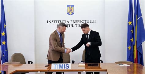 Timișul are de marți un nou subprefect Raul Ambruș a depus jurământul