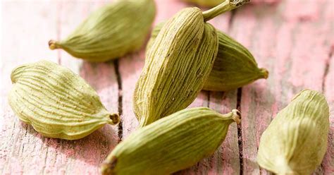 Cardamomo Propiedades Beneficios Y Contraindicaciones