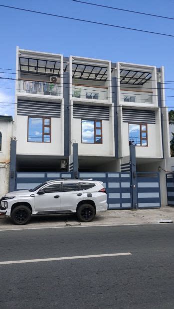 Commercial Townhouse For Sale 13M With 2 Car Garage In Project 4 Quezon