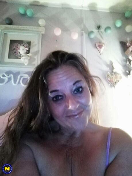 Mature Nl Lovable Girl In Toying Her Snatch