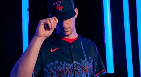 Breaking Down Blue Jays City Connect Jersey With An Expert