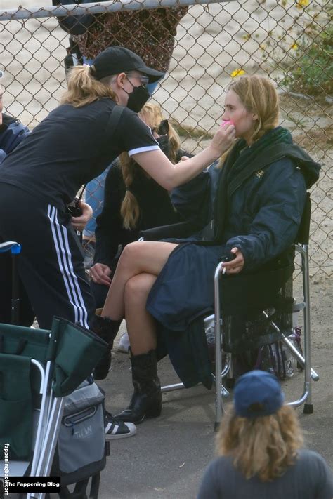 Suki Waterhouse Nude OnlyFans Leaks The Fappening Photo 1424786 FappeningBook