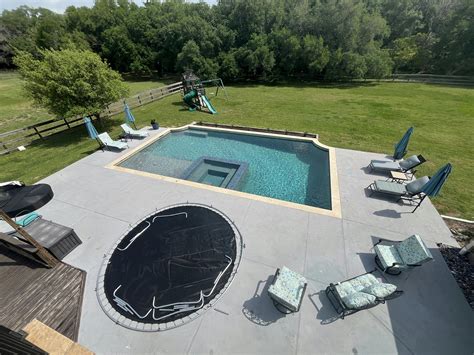 New beautiful pool and hot tub - Private Pool in Richmond - Swimply