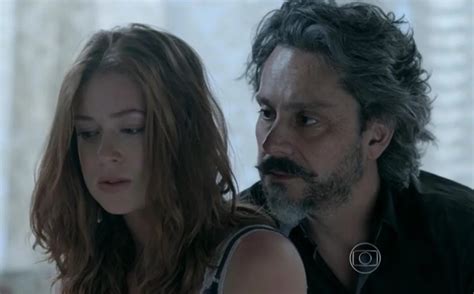 Como o comendador chamava Maria Isis em Império DCI