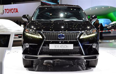 First Live Photos Of The 2013 Lexus Rx 450h F Sport Lexus Enthusiast