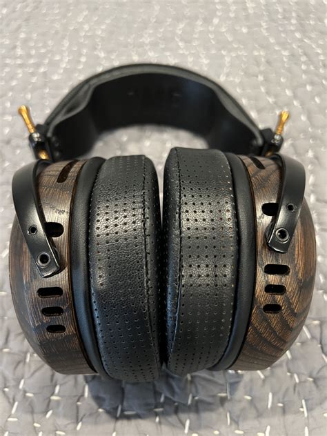 Sold ZMF Caldera Coffee Gold Aged Oak Headphone Reviews And