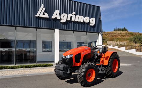 KUBOTA M5111 LOW PROFILE AGRIMOG