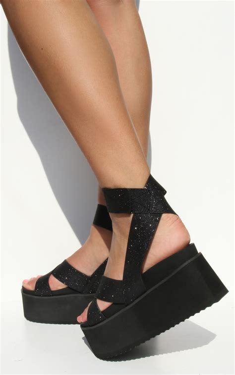 Black Glitter Strap Extreme Flatform Sandal Prettylittlething