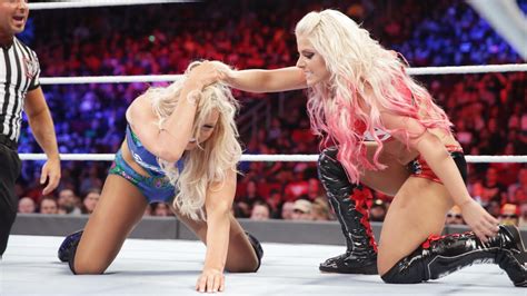 Alexa Bliss Vs Charlotte Flair Photos Wwe