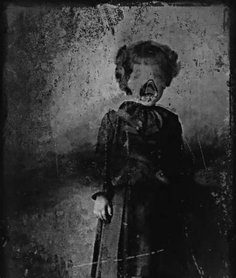 Very Creepy Photos 20 Pics