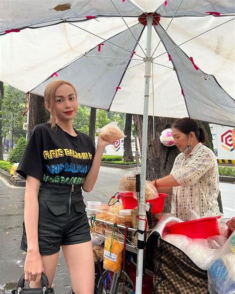DJ Tây đẹp nhất Hà thành hot girl Đồng Nai đi ăn quán bình dân ở vỉa