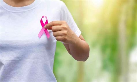 Can Acupuncture Reduce Hot Flashes And Other Side Effects Of Anti Hormonal Breast Cancer Therapy